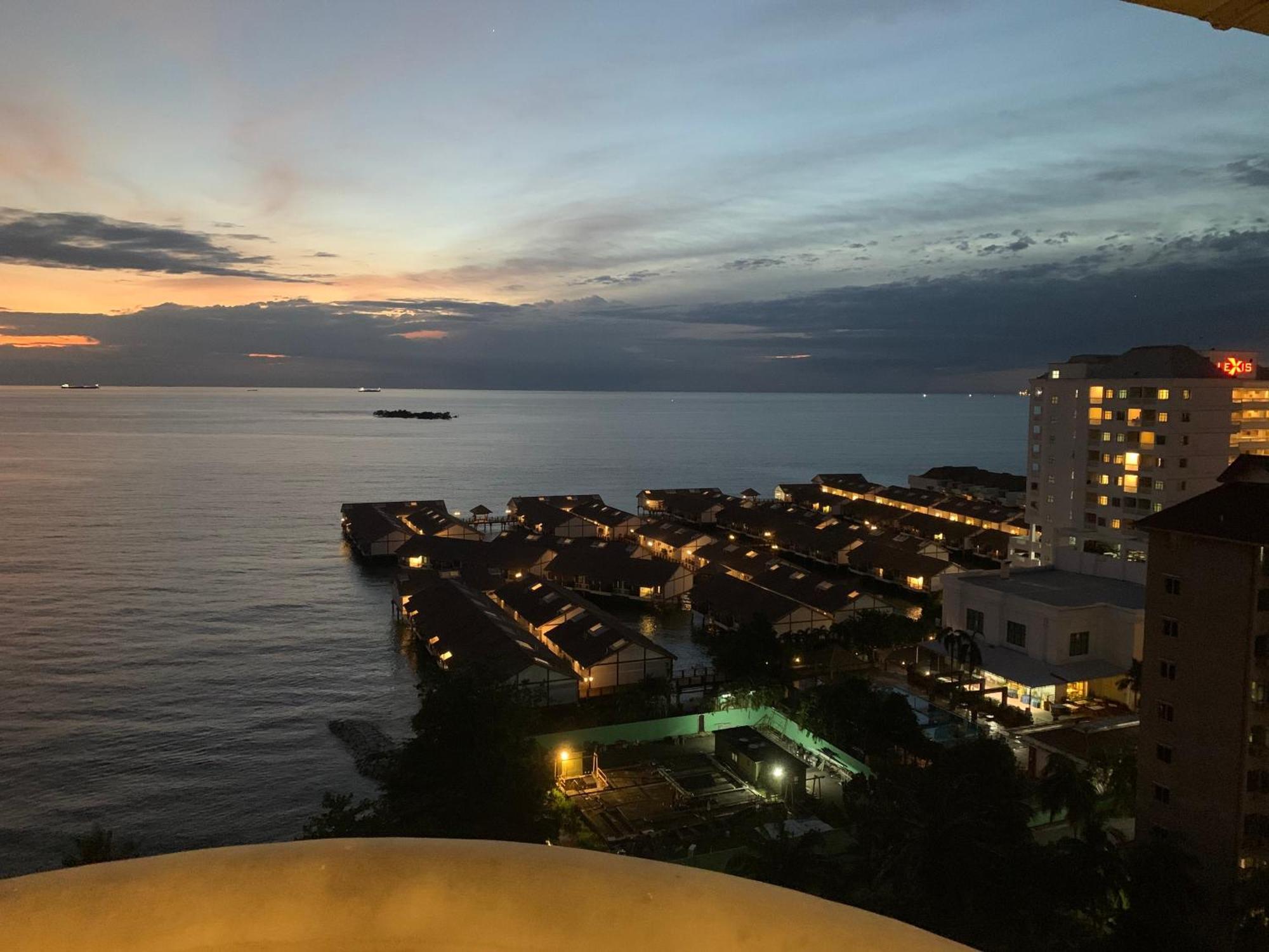 Glory Duplex Ocean View - 8pax 3br & Free Hotstar Apartment *